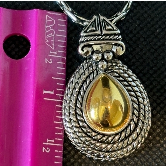 Retired Premier Designs Silver & Gold Two Tone Pendant Necklace - Picture 5 of 9